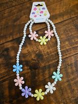 Colorful/White Pearl Flower Bead Necklace & Bracelet Set