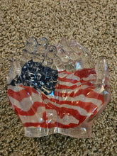 Load image into Gallery viewer, Praying Hands with America Flag
