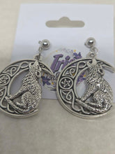 Load image into Gallery viewer, Silvery Wolf Earrings
